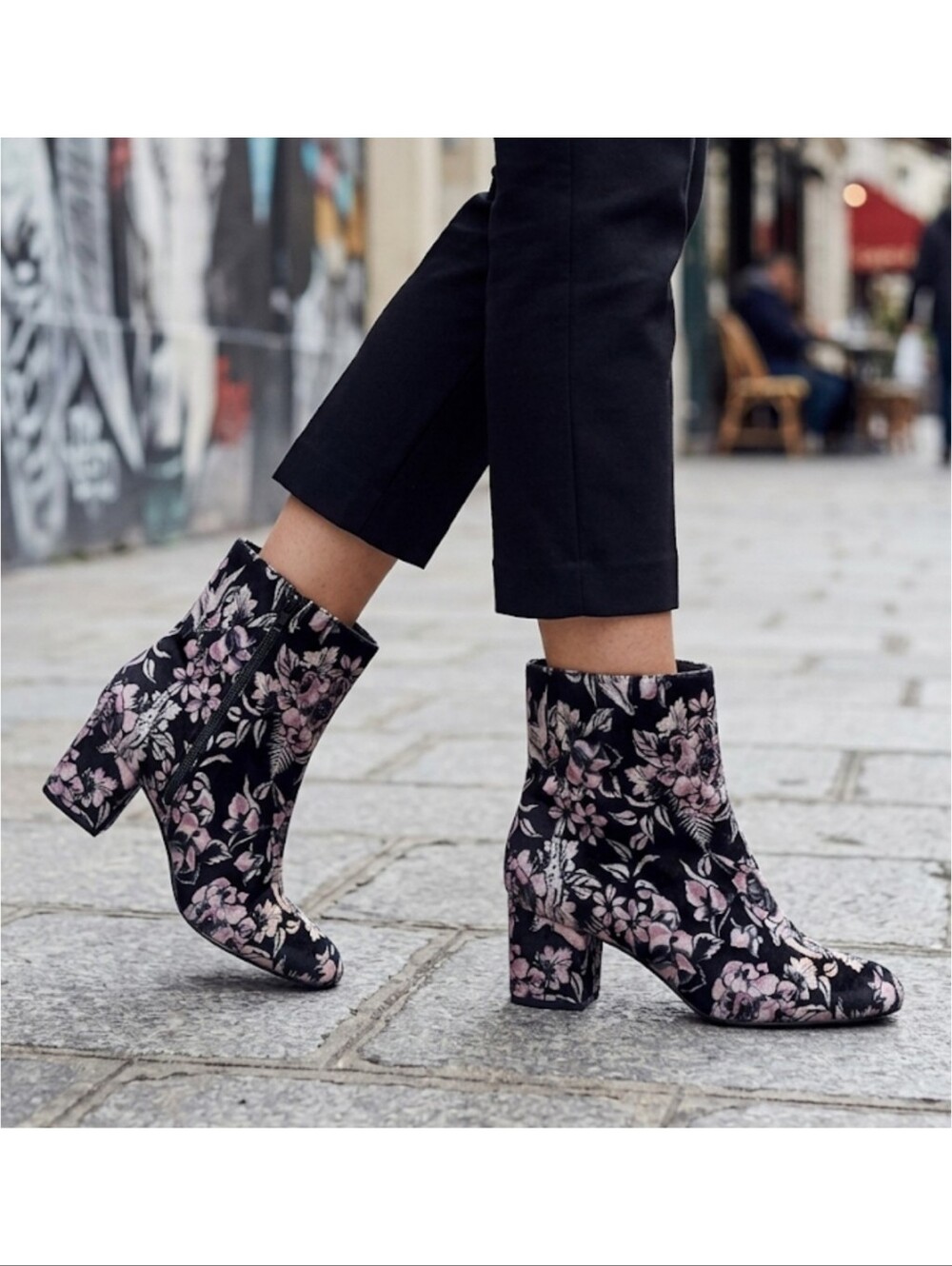 Cato Black Velvet  Floral Chunky Heel Ankle Boots Size 8